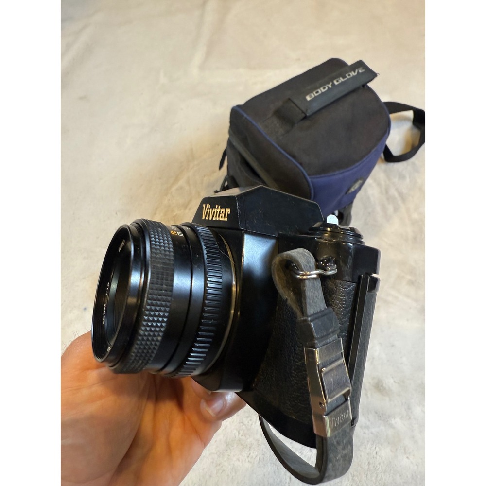 Vivitar XV-5 35mm SLR Film Camera Kit with 50mm 135mm Lenses Flash and Bag - Picture 9 of 9